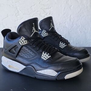 Jordan Retro 4 “Oreo” (No box) ($339 Retail!!)
